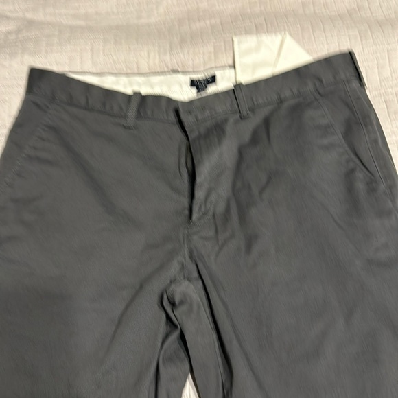35-32 pants - hemmed to 35-30 - Picture 1 of 4